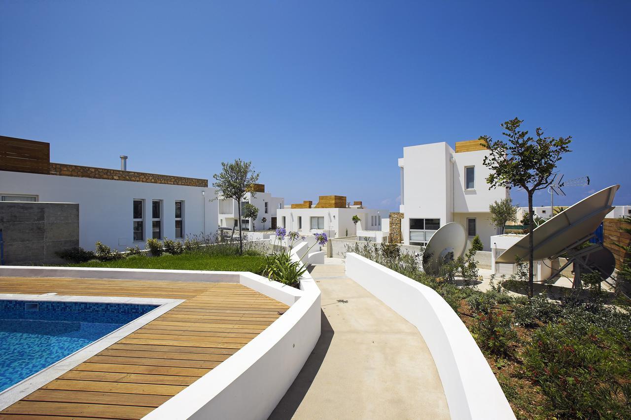 Paradise Cove Luxurious Beach Villas Paphos Exterior foto